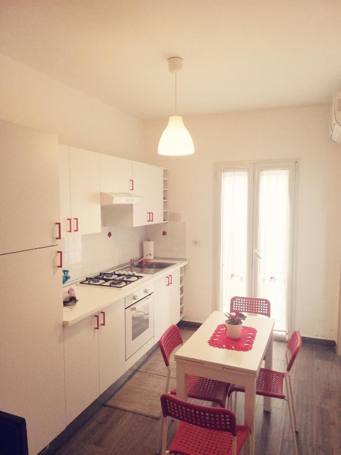 Appartamento Panta Rei 1 Mola di Bari Buitenkant foto