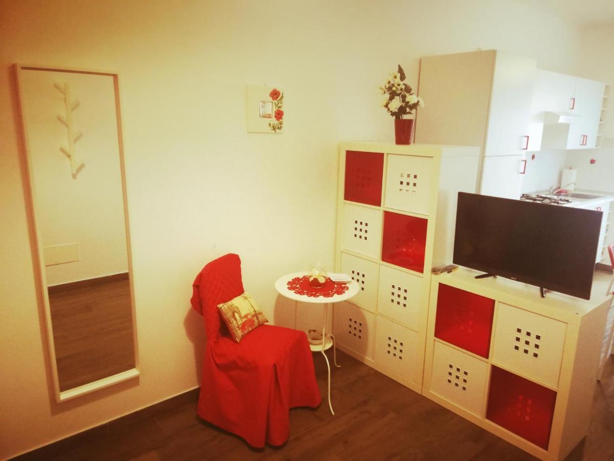 Appartamento Panta Rei 1 Mola di Bari Buitenkant foto